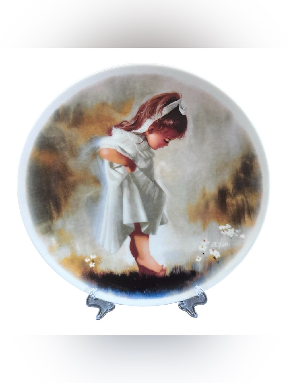 Viletta Donald Zolan Sabina in the Grass 1979 Collector Plate 8.5”